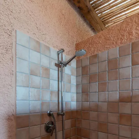 Apartment La Casetta Di Lidia By Wonderful Italy Cannigione